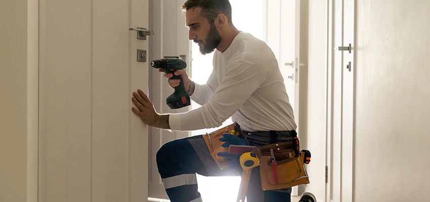 Mailbox Lock Installation Expert in Town n Country, Florida